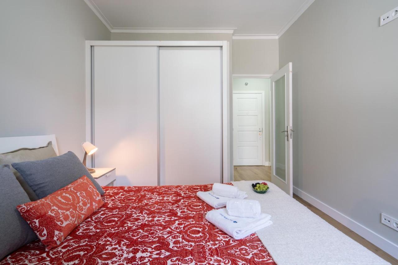 Host Wise - Modern Flats With Stunning Terrace Or Balcony - Central Location OOporto Exterior foto